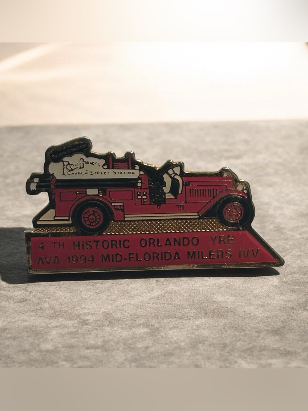 Fire Truck Lapel Pin 4th Historic Orlando YRE AVA 1994 Mid Florida Milers IVV